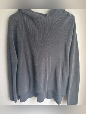 Athleta Men's Charcoal Crewneck Hoodie Sweater